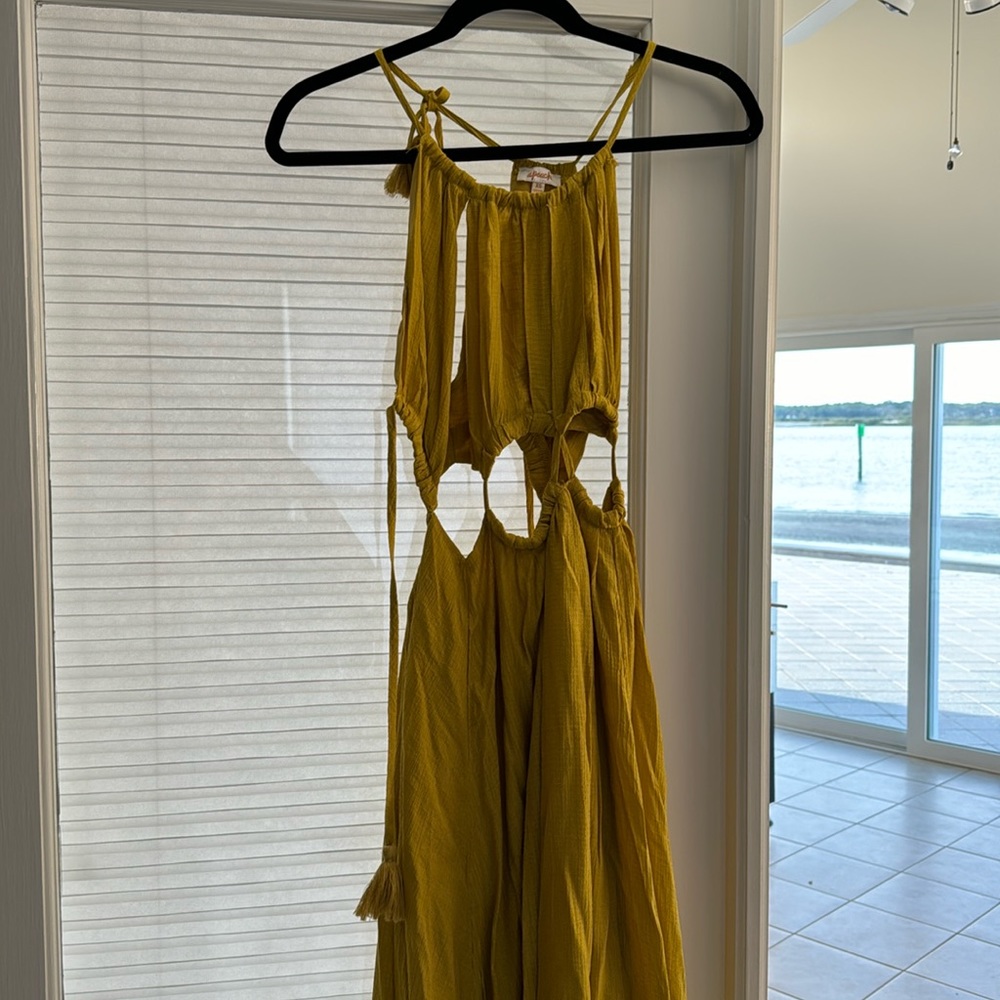 Vici yellow cut out dress